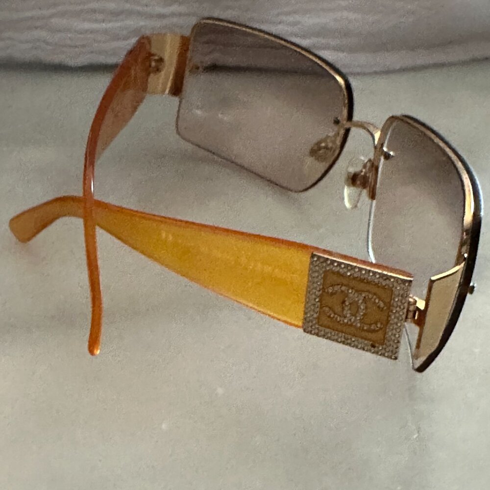 Vintage Interlocking Chanel Square Sunglasses - image 2